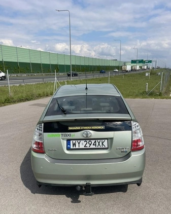 Toyota Prius cena 23500 przebieg: 334000, rok produkcji 2006 z Warszawa małe 137